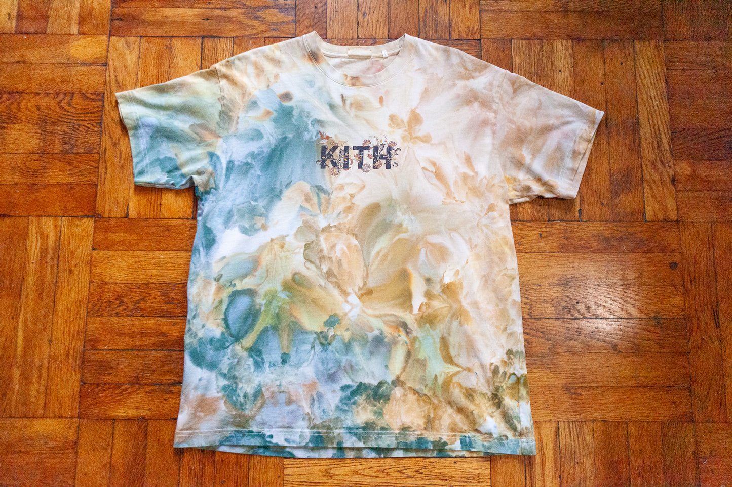 Floral Kith, L