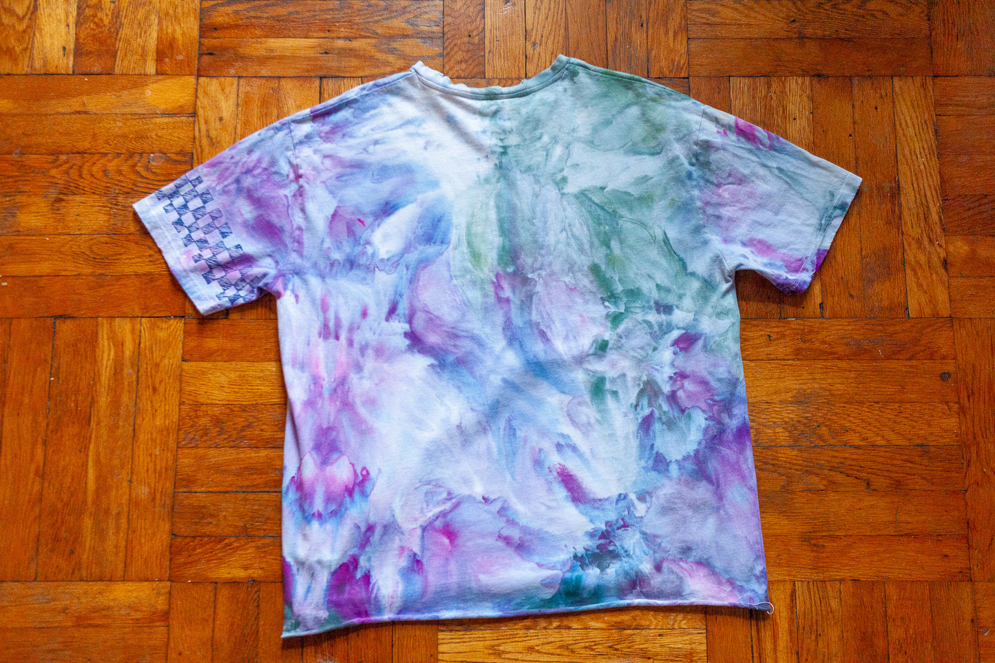 High Tide X Profound, L